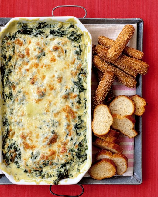 friendsgiving menu Appetizer for Friendsgiving- hot spinach dip