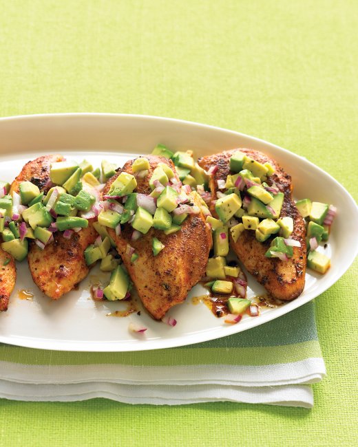 No Processed Carbs and Limited Dairy Meal Plan : cayenne rubbed chicken with avocado salsa
