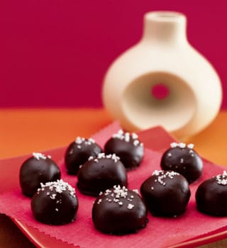 homemade truffles- caramel dark chocolate truffles with fleur de sel