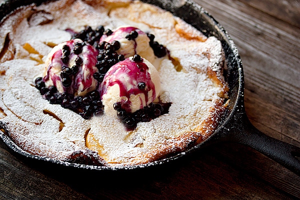 Dutch Baby Pancake Recipes : peach dutch baby with blueberry sauce