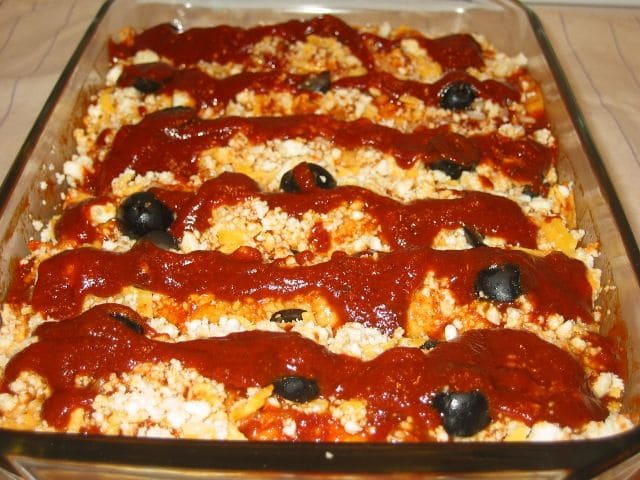 Vegetarian Enchilada Recipes : olive enchiladas with queso fresco