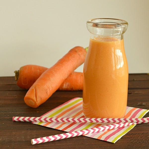peach and carrot smoothie