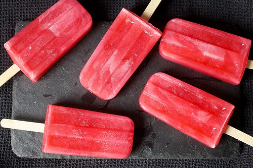 pink lemonade popsicles