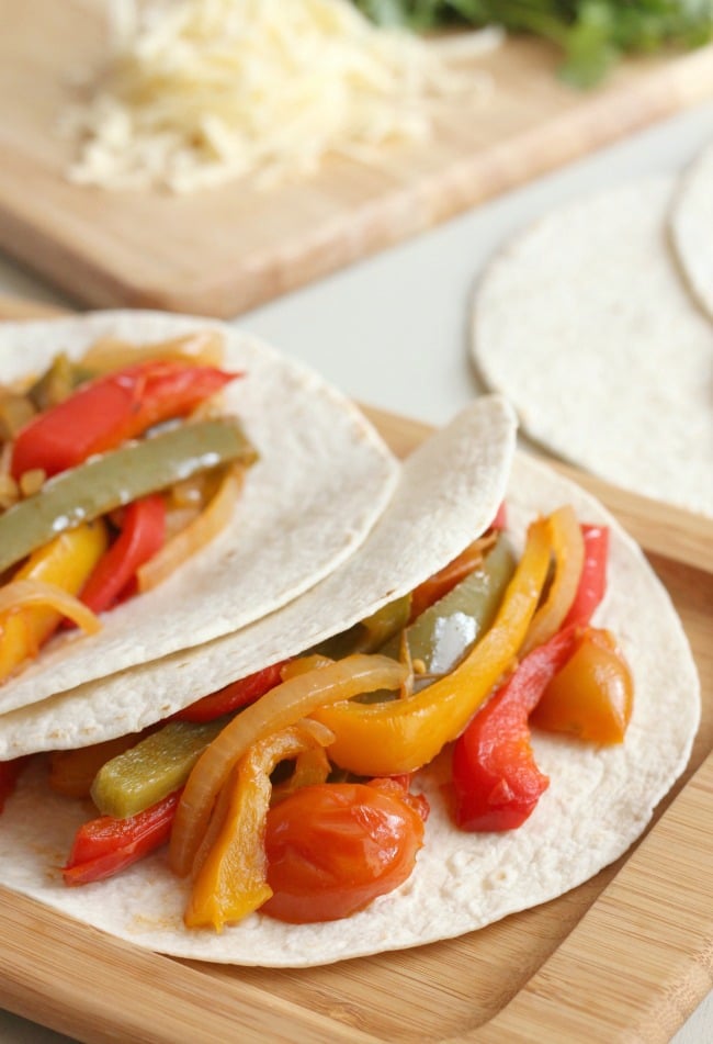 slow cooker veggie fajitas