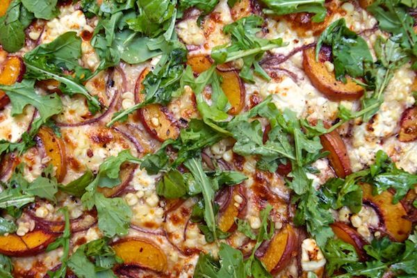 Simple Summer Recipes : peach arugula corn pizza