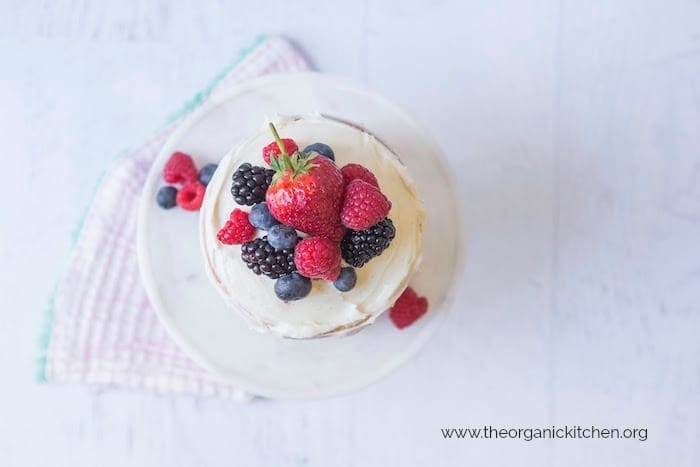 Mini Vanilla Patriotic Cake - 4th of July Snacks