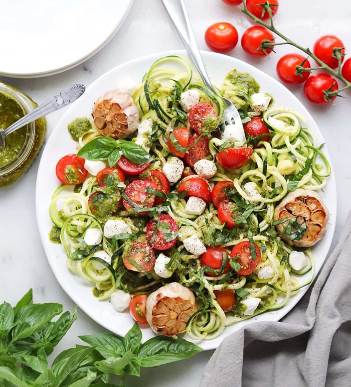 Spiralized Zucchini Caprese Salad - Caprese Salad variations