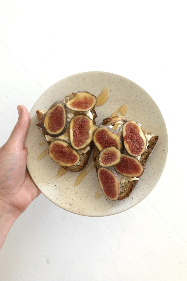 Easy Fig Toast Recipe with honey and flake salt