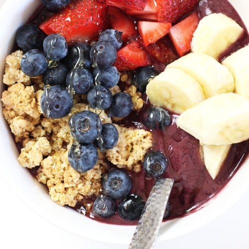 The Best Acai Bowl Recipe - Rainbow Delicious