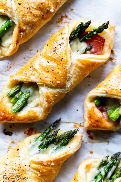 Asparagus Appetizer Recipes | Prosciutto and Asparagus Puff Pastry Bundles