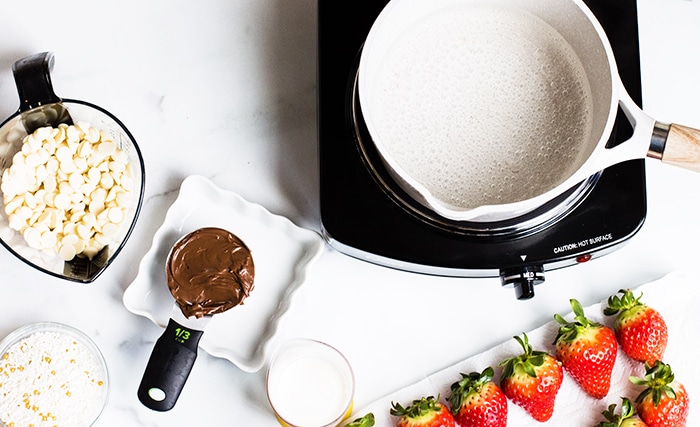 Nutella Covered Strawberries in the Making